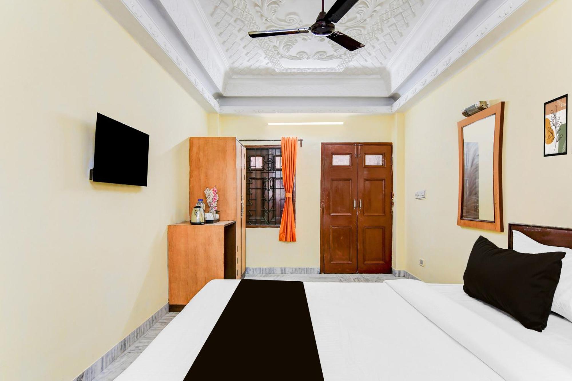 Super Hotel O Lenin Sarani Kalkutta Exterior foto